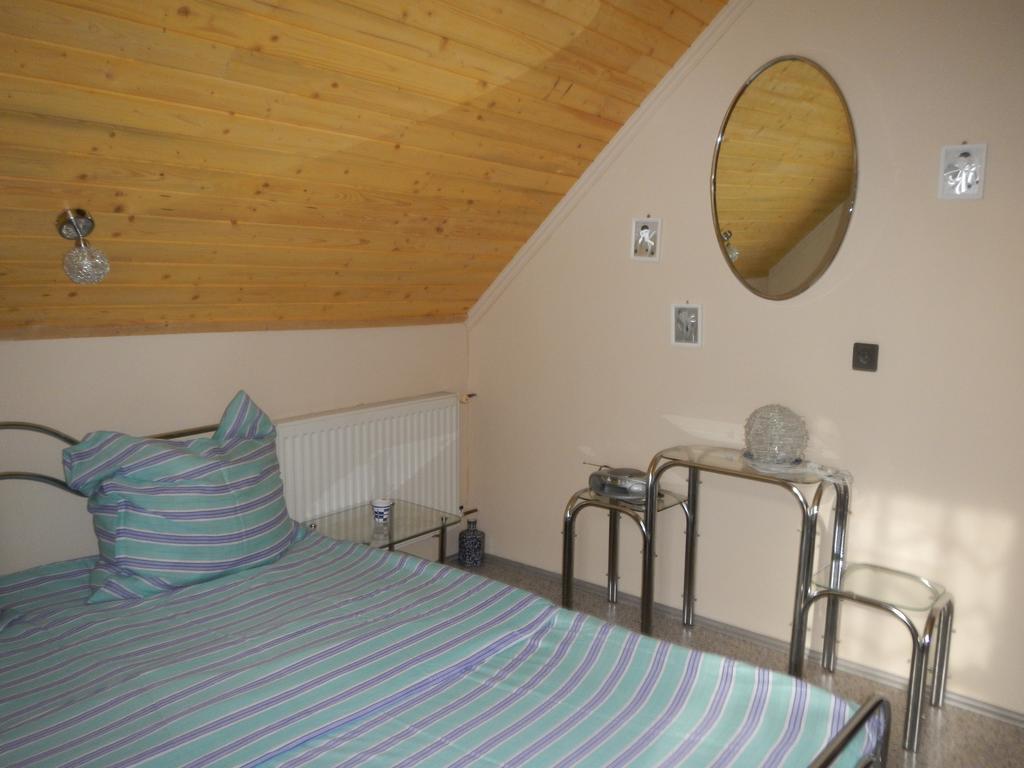 Vakacio Apartman Balatonalmádi Kamer foto