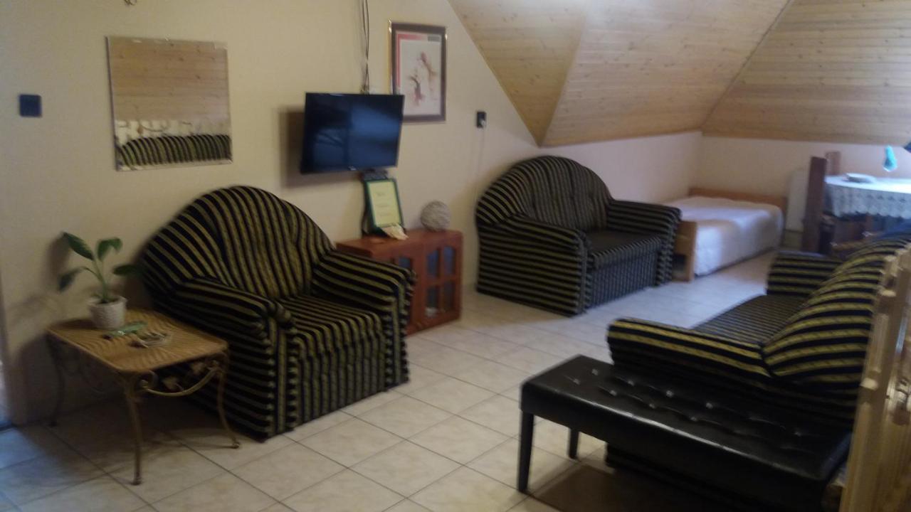 Vakacio Apartman Balatonalmádi Buitenkant foto